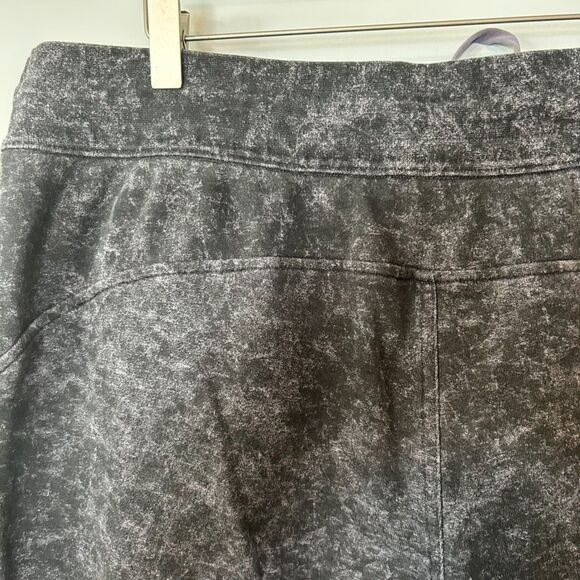 Lululemon Womens Scuba High-rise French Terry Jogger Size 14 Lavender - Picture 13 of 16